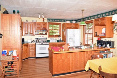 21 Terry Ct, Barre, VT 05641 - photo 4