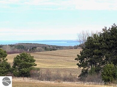 8449 Boca Vista Trail unit 7, Traverse City, MI 49684 - photo 7