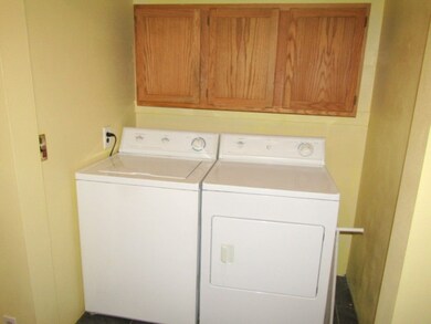 561 Janesville St, Oregon, WI 53575 - photo 5