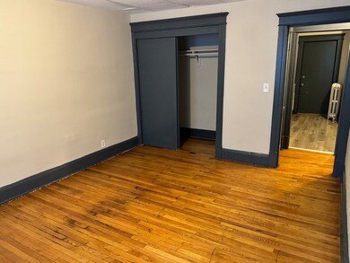 18 Mattoon St unit 5, Springfield, MA 01105 - photo 2