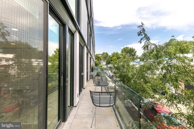 Chapman Stables unit 225, Washington, DC 20001 - photo 2