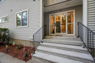 380 Coburn Ave unit 5, Worcester, MA 01604 - photo 2