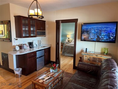 201 W Park St unit 410, Livingston, MT 59047 - photo 3