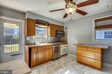 5903 Charles St, Gwynn Oak, MD 21207 - photo 5