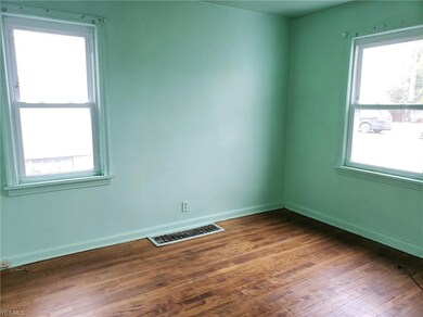 1634 27th St NE, Canton, OH 44714 - photo 3