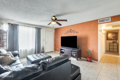 10908 N 88th Dr, Peoria, AZ 85345 - photo 2