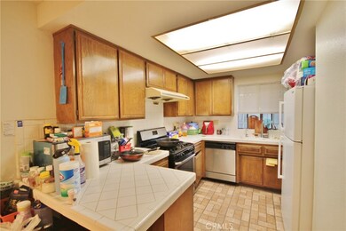 511 N Sierra Vista St unit B, Monterey Park, CA 91755 - photo 6