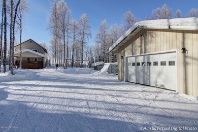 House/Garage