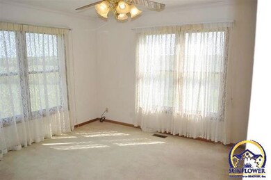 28350 Keene Eskridge Rd, Maple Hill, KS 66507 - photo 6
