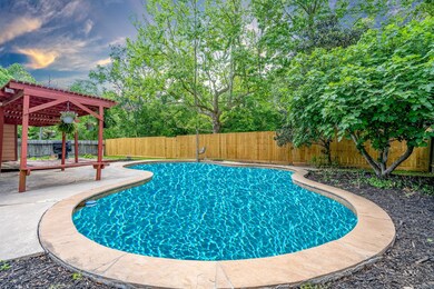 7667 Athlone Dr, Houston, TX 77088 - photo 6