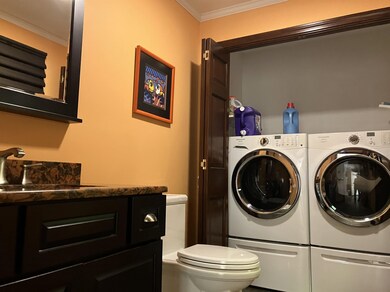 21 Splatter Foot Close unit M436, Wilmington, VT 05363 - photo 3