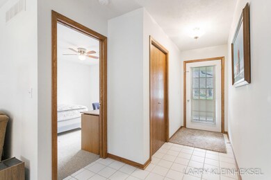 284 Harvest Ln, Holland, MI-8