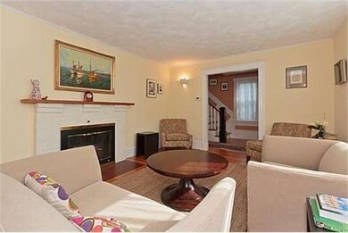 169 Mount Vernon St, Arlington, MA 02476 - photo 2