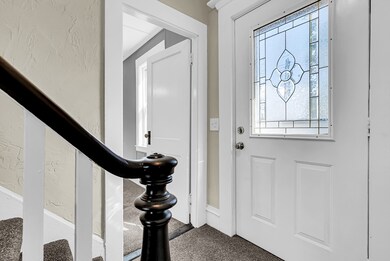 8 Beech St, Bellingham, MA 02019 - photo 3