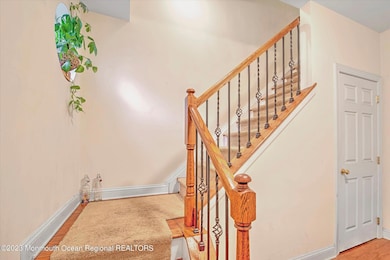 04-FOYER