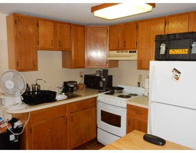 10 Summer St unit 24, Salem, MA 01970 - photo 2