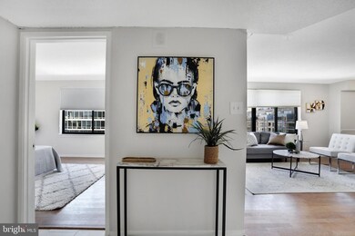 3 Washington Cir NW unit 1003, Washington, DC 20037 - photo 2