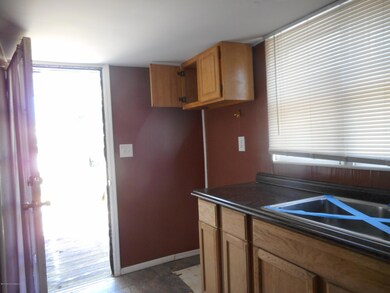 103 Columbia Ave LB kitchen