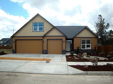 1626 NW Zamia Ave, Redmond, OR 97756 - photo 2