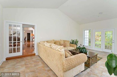 100 Garden Gate Ln, Upper Marlboro, MD 20774 - photo 7