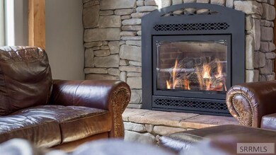 Main Floor Propane Insert