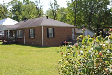 1424 Williams Rd, Hixson, TN 37343 - photo 3