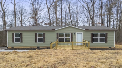 557 Davis Ln, Old Fort, TN 37362 - photo 3