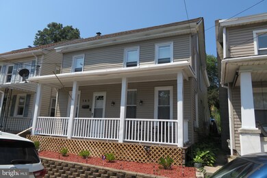 165 E Wyomissing Ave, Mohnton, PA 19540 - photo 3