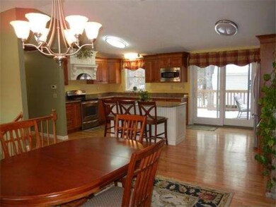 16 Spinnaker Dr, Derry, NH 03038 - photo 6