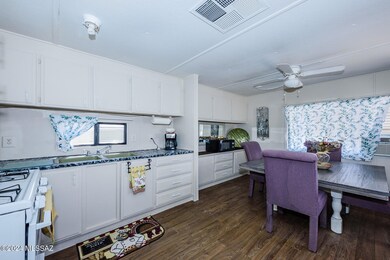 010 - 5532 W. Lazy South Street