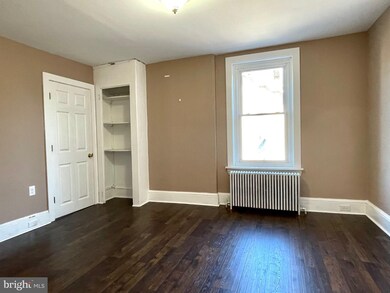 33 N Main St unit 2, Spring City, PA 19475 - photo 4