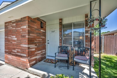 7-web-or-mls-3187-imperial-way