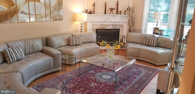 10952 Bloomingdale Dr, Rockville, MD 20852 - photo 3