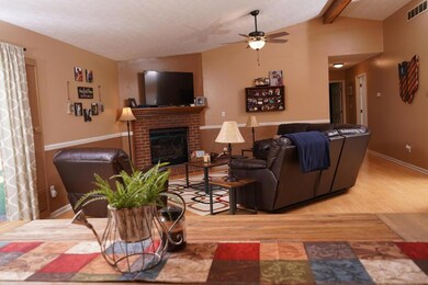 1685 Reed Rd Pics Resized39