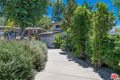 21808 Providencia St, Woodland Hills, CA 91364 - photo 4