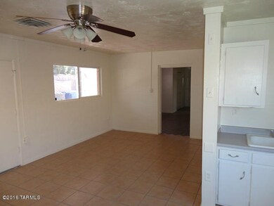 unlisted-address, Tucson, AZ 85705 - photo 7