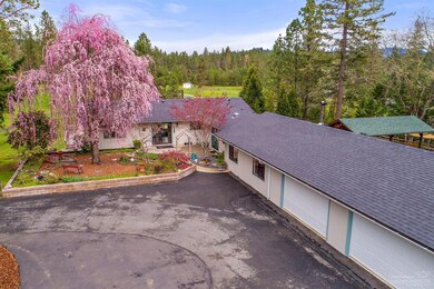 8227 Lower River Rd, Grants Pass, OR 97526 - photo 2