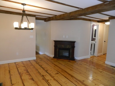 234 Washington St unit 1, Marblehead, MA 01945 - photo 4
