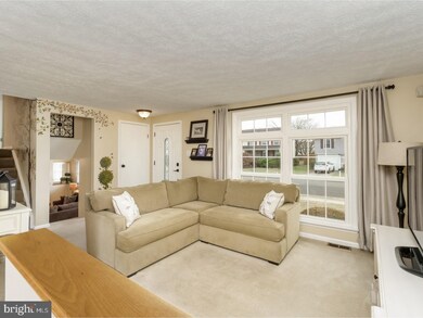 410 Musket Dr, Morrisville, PA 19067 - photo 2