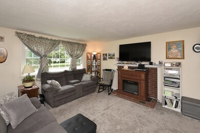 7 Meadow Pkwy, Franklin, MA 02038 - photo 6