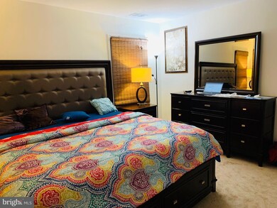 113 Cascade Ct unit 4, Princeton, NJ 08540 - photo 5