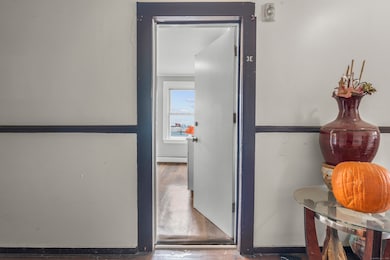 14 Crown St unit 3E, New Britain, CT 06053 - photo 4