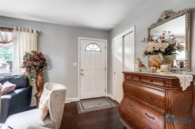 1938 Cottonwood St, Findlay, OH 45840 - photo 5