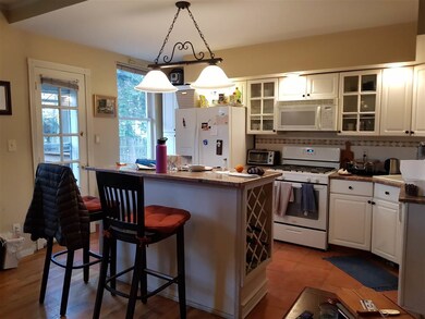 72A Highwood Terrace unit 1, Weehawken, NJ 07086 - photo 4