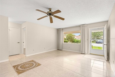 8665 SW 94th St unit C, Ocala, FL 34481 - photo 5