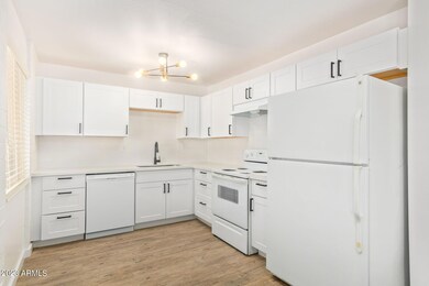 241 E 1st Ave unit 29, Mesa, AZ 85210 - photo 4