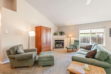 1942 NW Jackpine Place unit 5, Redmond, OR 97756 - photo 3