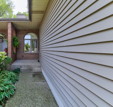 539 Spring Ln Holland-1c