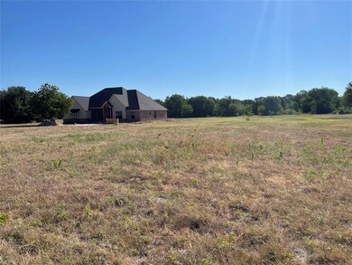 1046 N 44 Ln, Weatherford, TX 76085 - photo 5