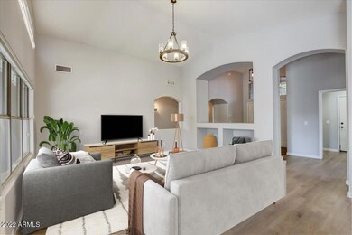 RF_20962_N_100th_Ln_item_12__Living_Room